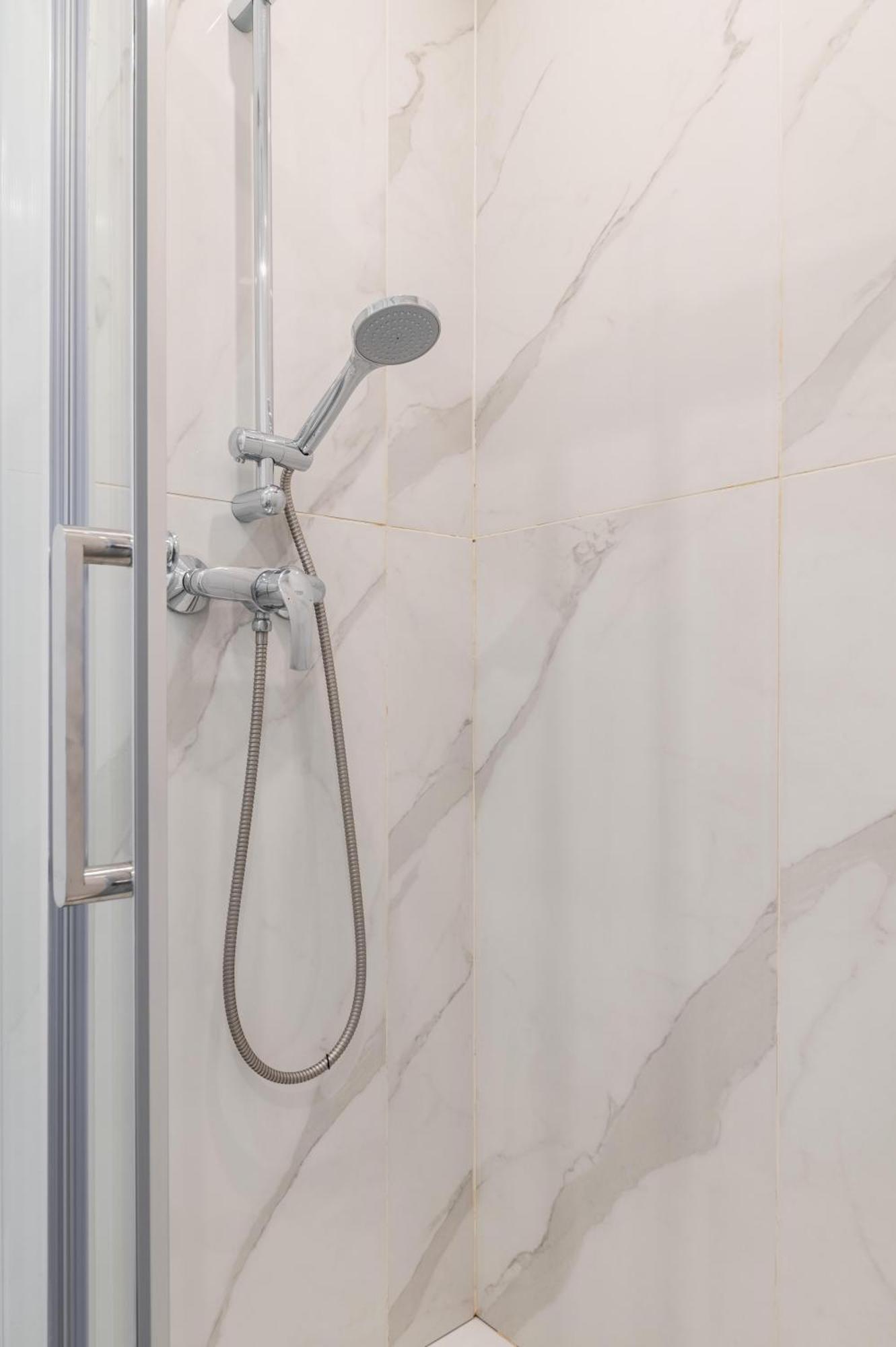 פריז Charmant Appartement Calme Place Du Trocadero - 4P - Flat-Guest מראה חיצוני תמונה